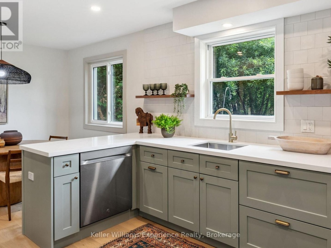 14 MARIPOSA DRIVE, 