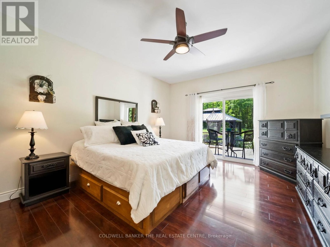 2955 PINECONE TRAIL, 