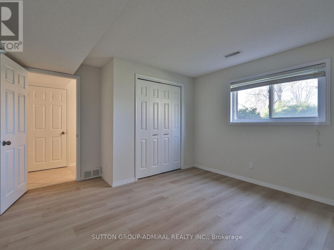 182 Bayshore Drive, Barnstable Bay