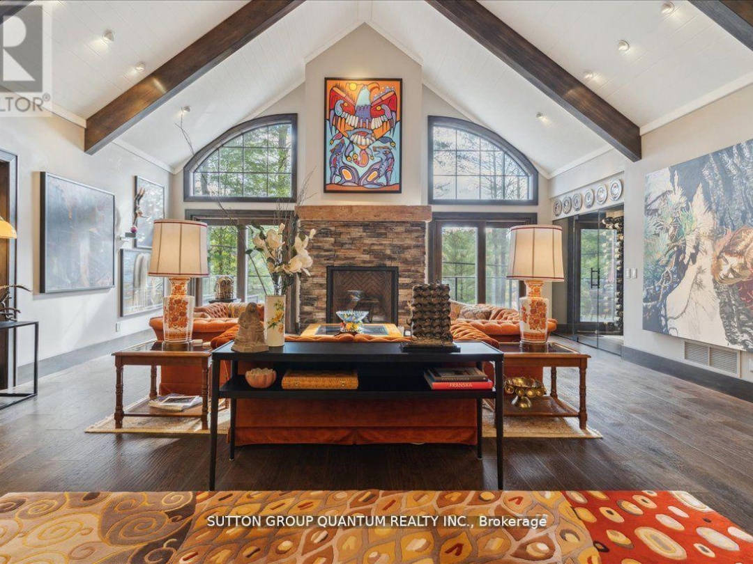 167 Santas Village Road, Muskoka River