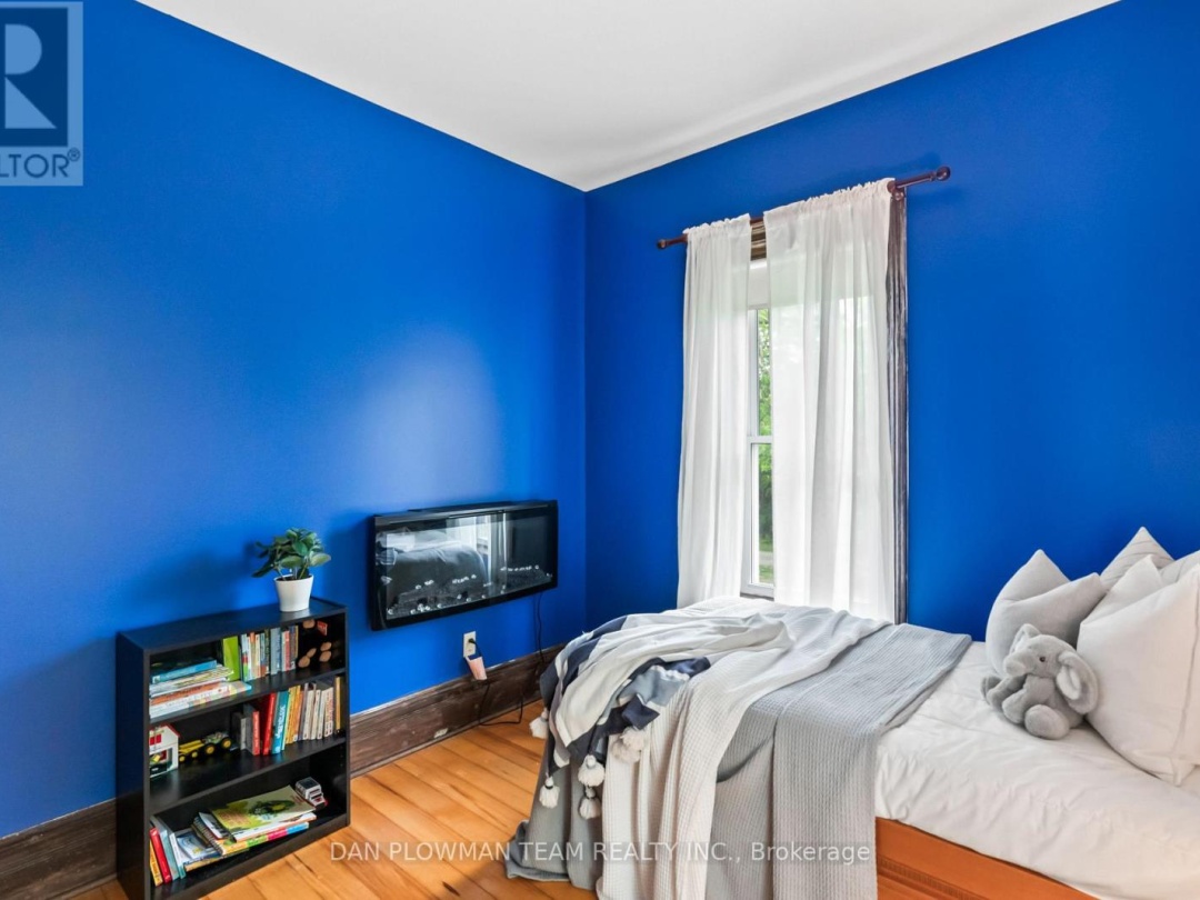 1250 CONCESSION 2 ROAD, 