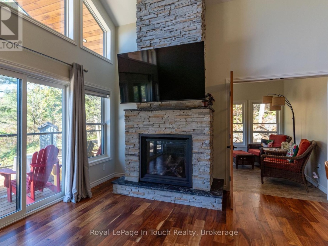 8814 Georgian Bay Shore, Georgian Bay