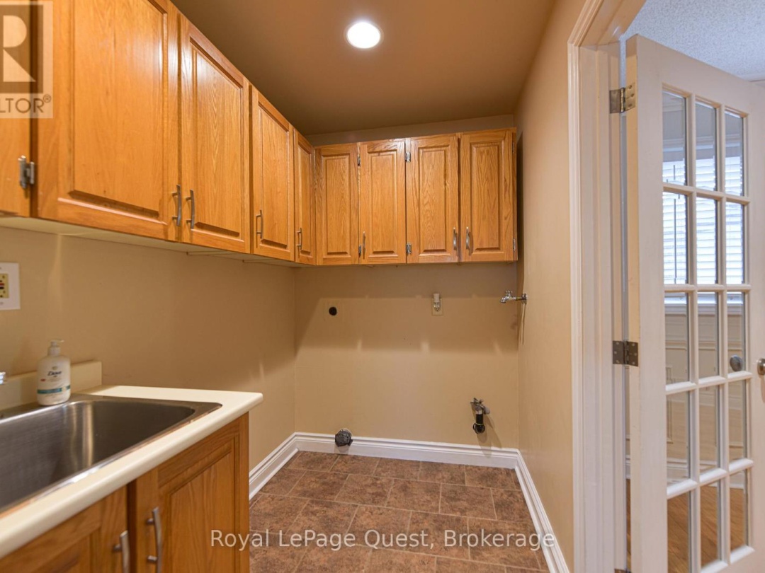 27 HEYDEN AVENUE, 