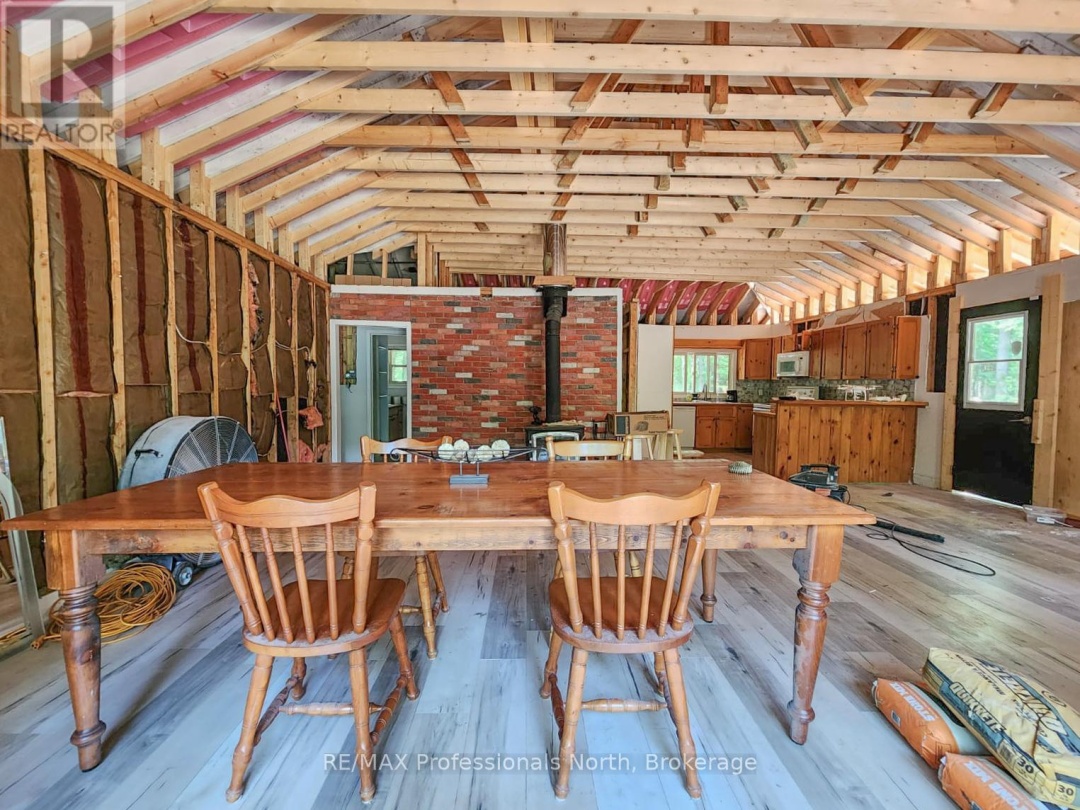 1068 HOLIDAY PARK DRIVE, 