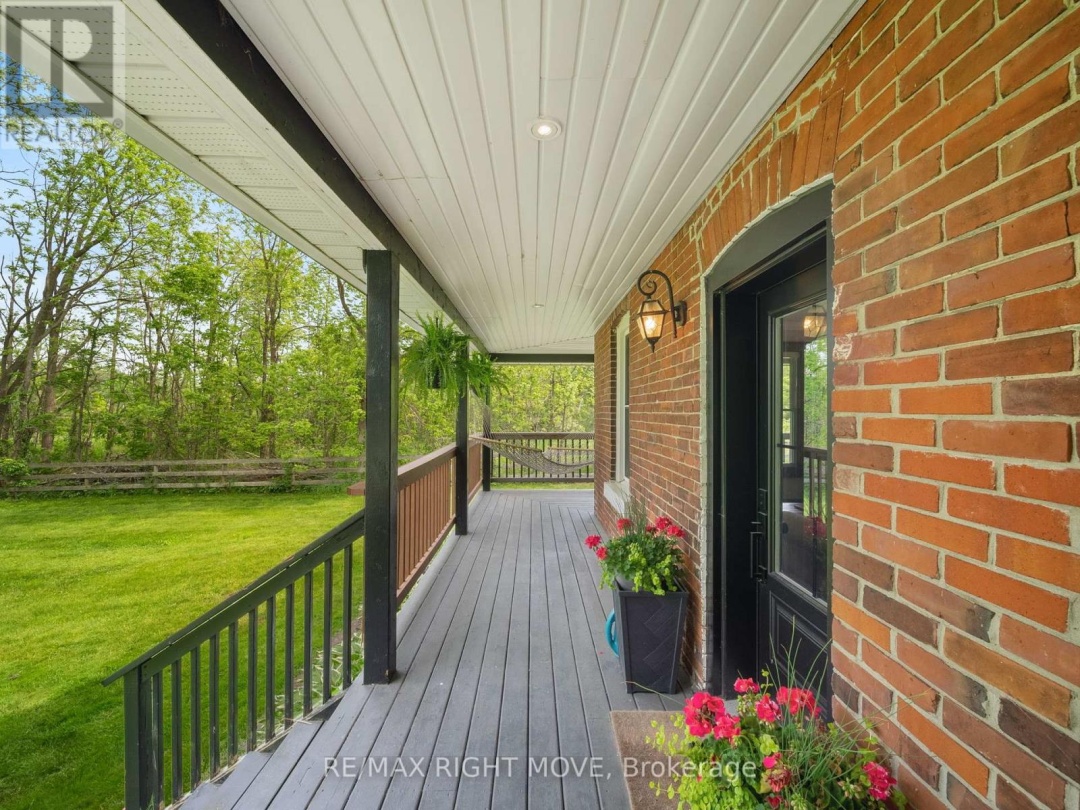3062 TOWNLINE RR5 TOWNLINE, 