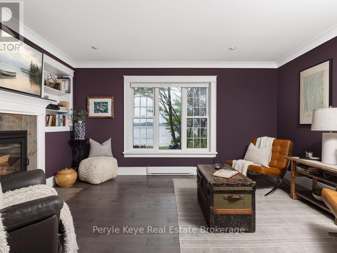 118 ROBIN ROAD, 