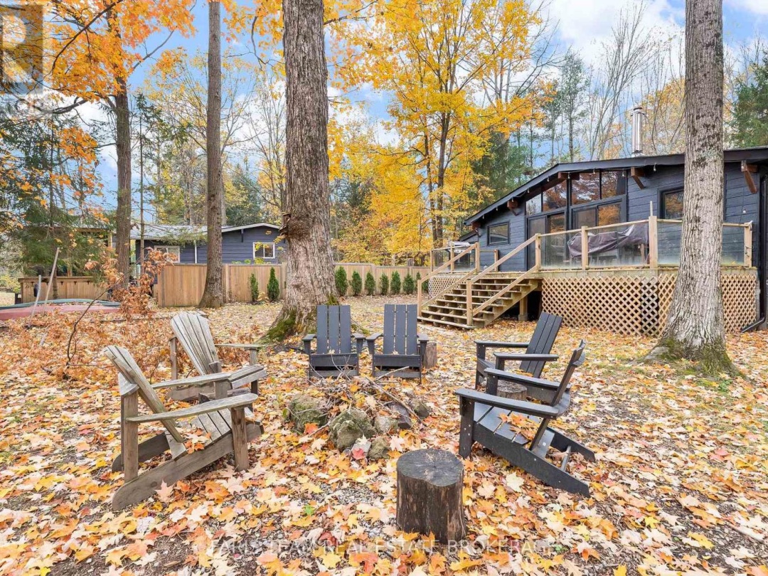 7475 ISLAND CRESCENT, 