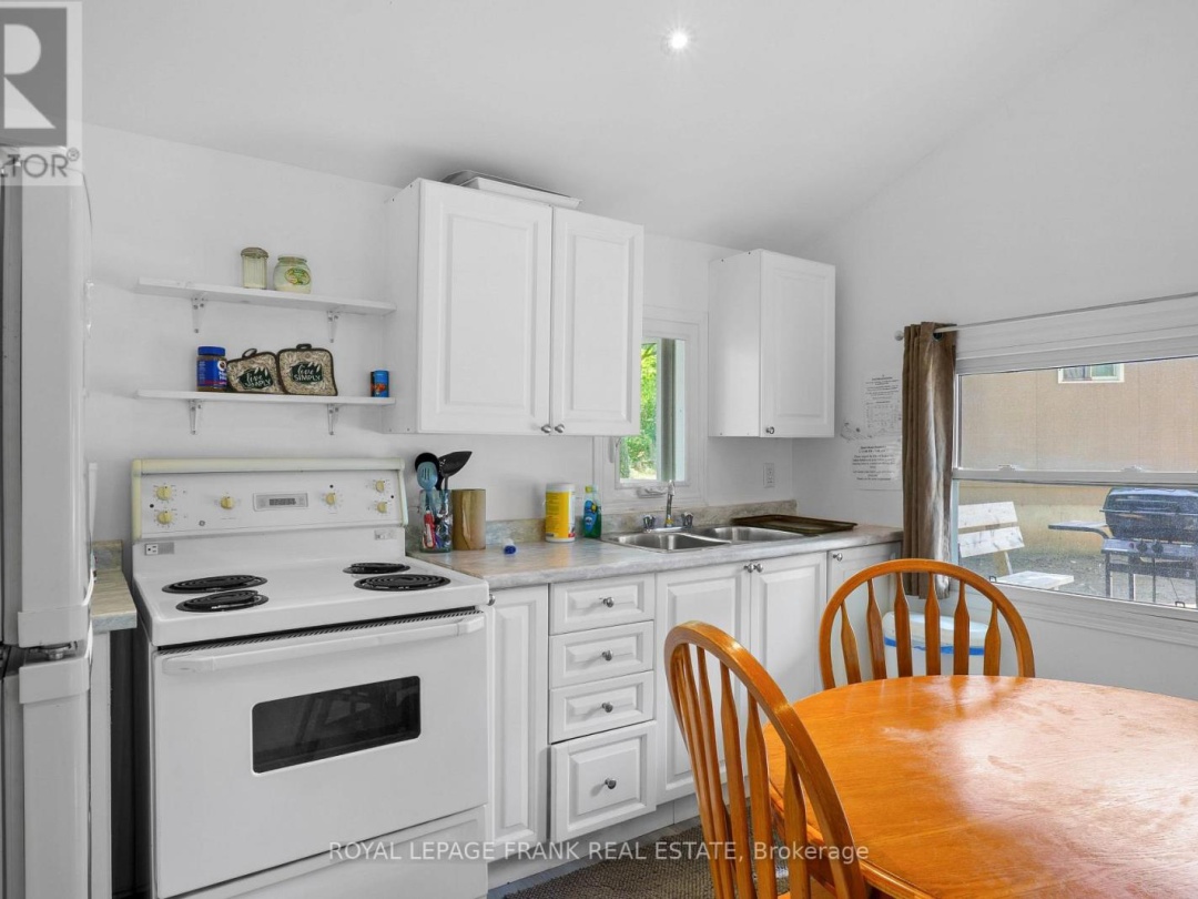 8 - 230-232 LAKE DALRYMPLE ROAD, 