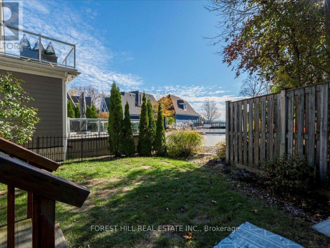 10 - 10 INVERMARA COURT, Lake Simcoe