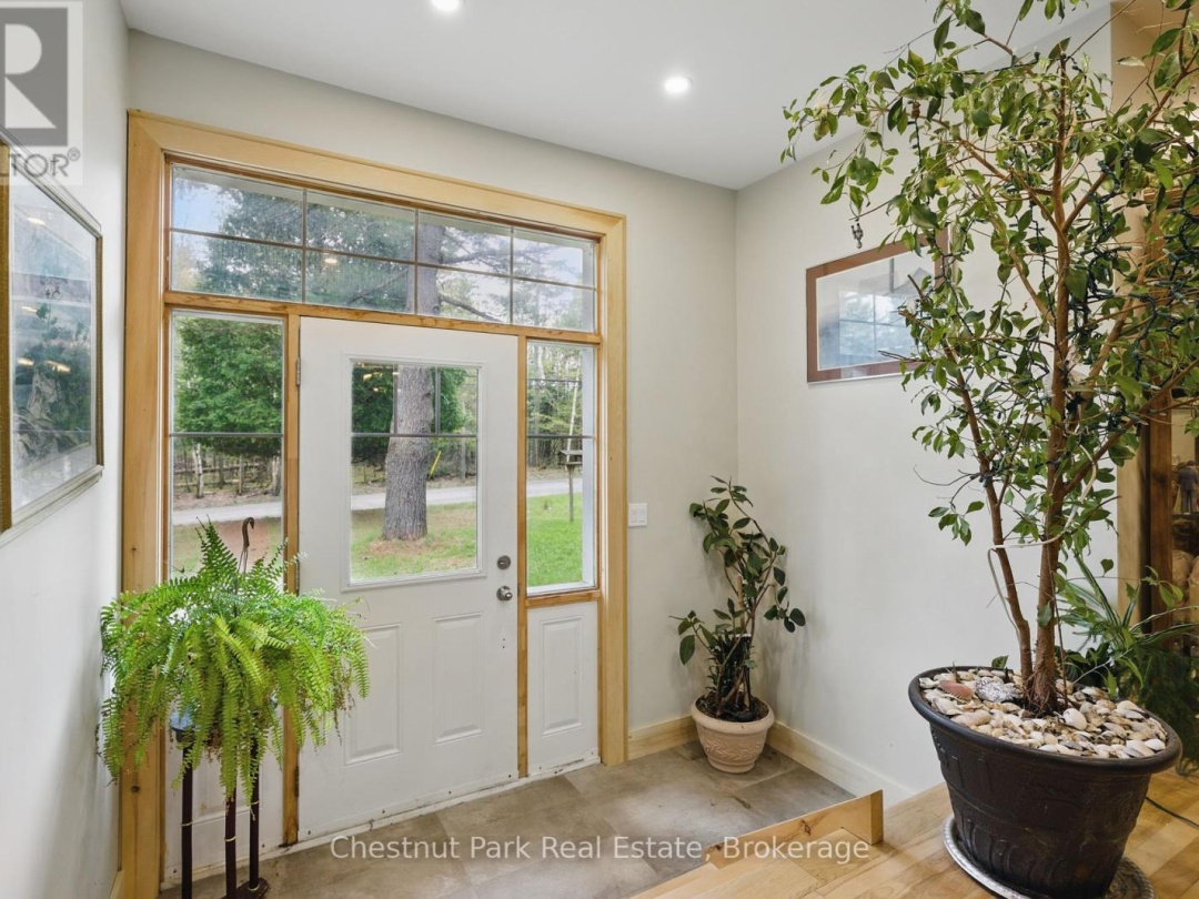 1258 RAVENSCLIFFE ROAD, 