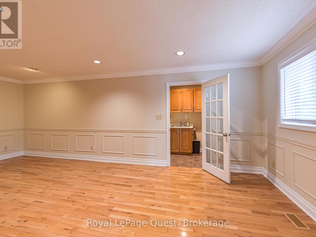 27 HEYDEN AVENUE, 