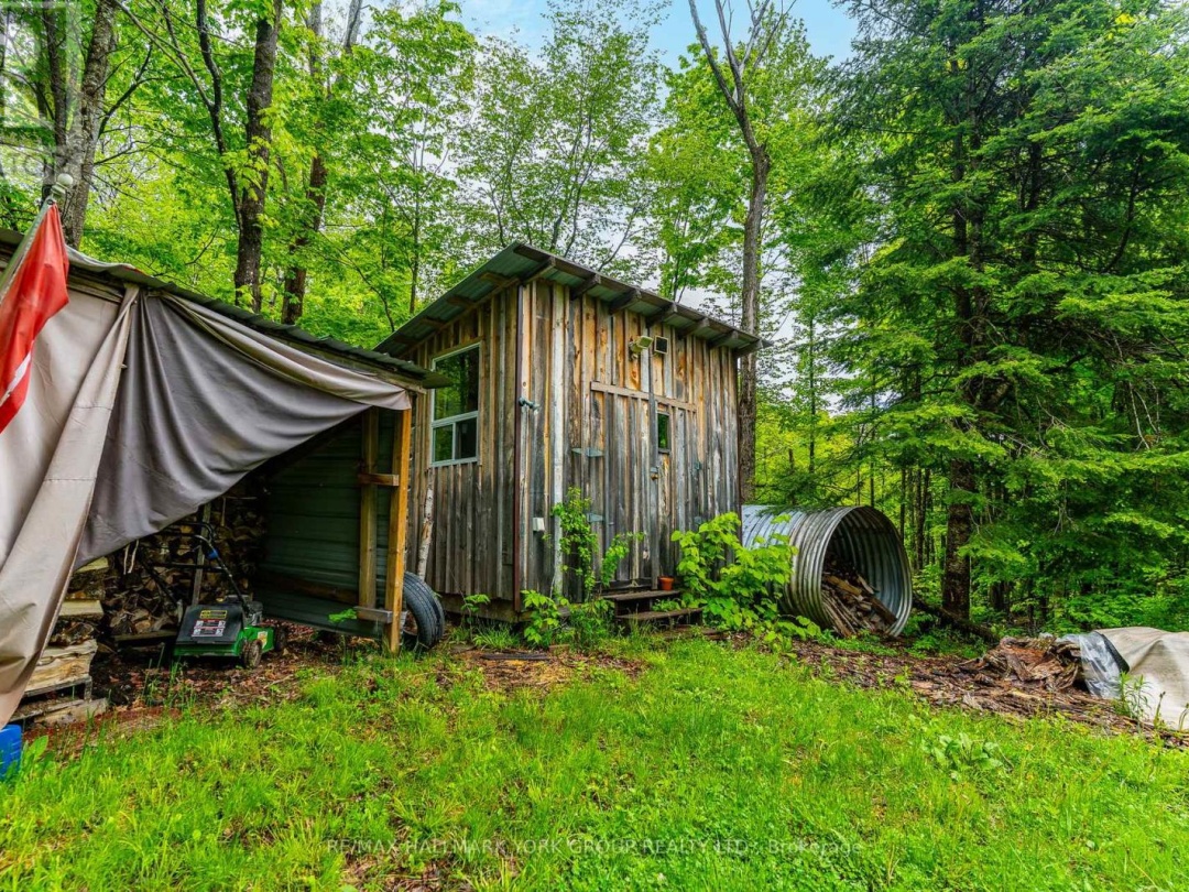1664 Minnicock Lake Road, Minnicock Lake