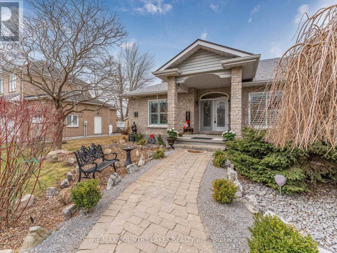 50 Laguna Parkway, Lake Simcoe