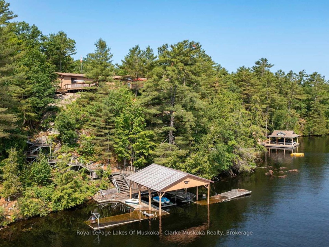 104 POINTS OF VIEW ROAD, 