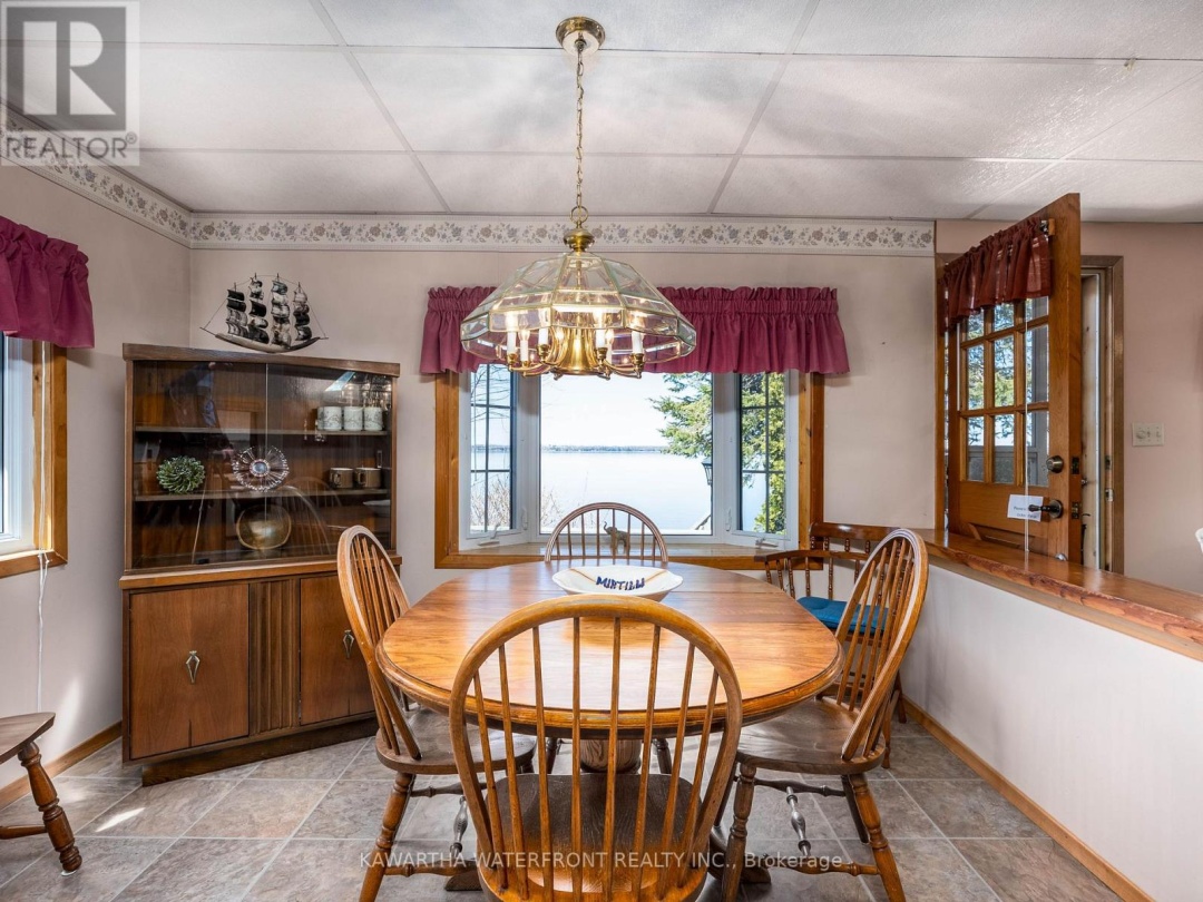 6 ORIOLE ROAD, 