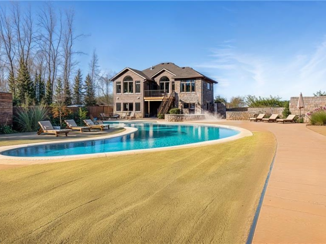 580 Patterson Road, Kawartha Lakes