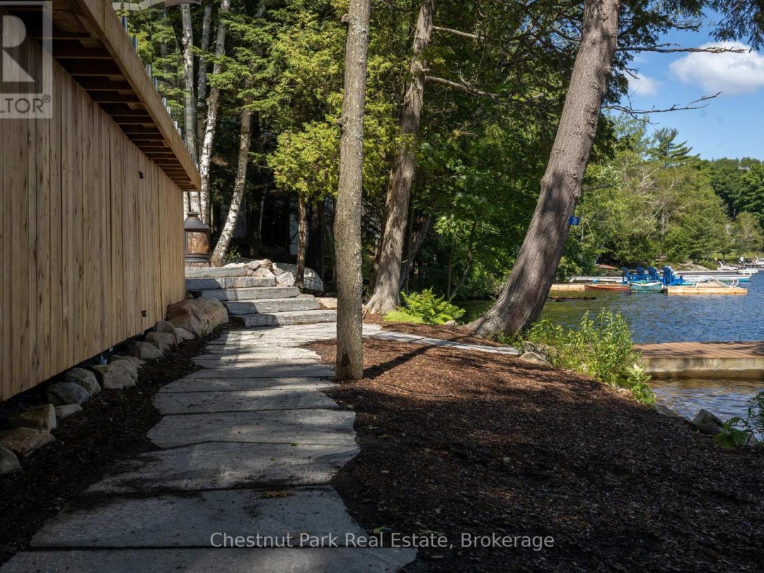 76 Birch Island, Lake Muskoka