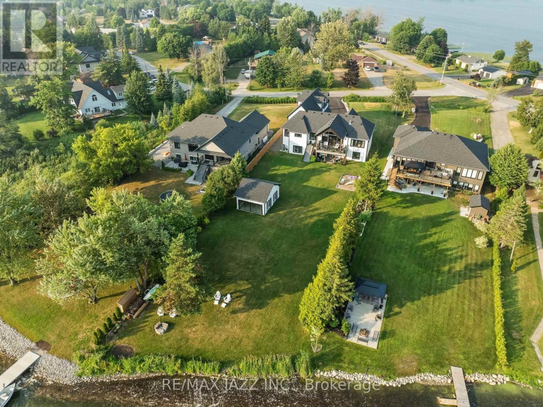 48 PLEASANT VIEW CRESCENT, 