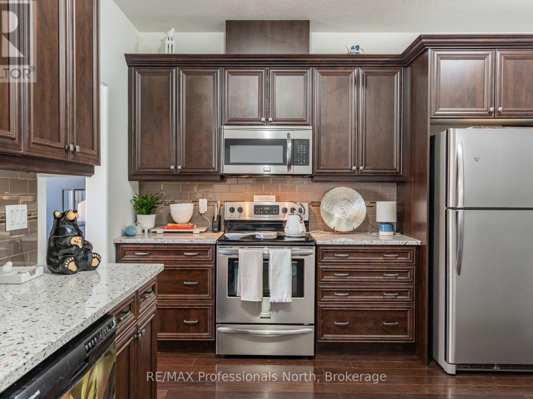 13 - 68 WEBB CIRCLE, 