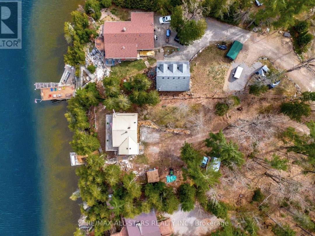 149 Lakeside Drive, Four Mile Lake