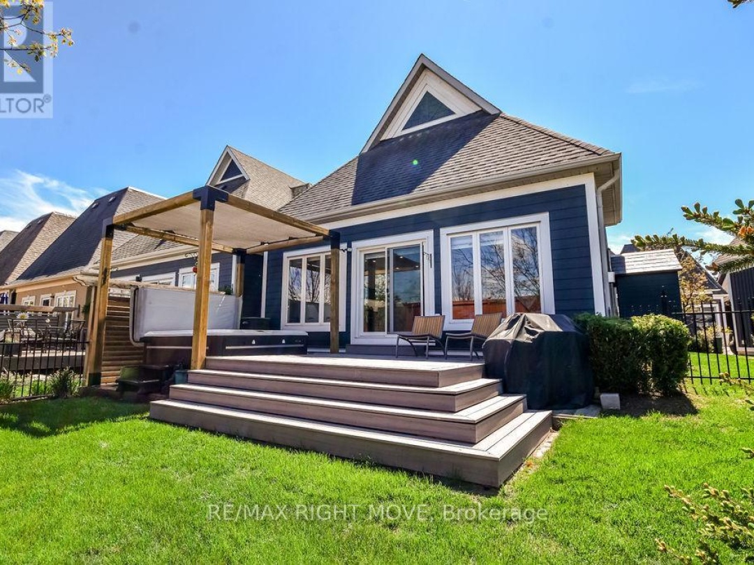 28 10 Invermara Court, Lake Simcoe