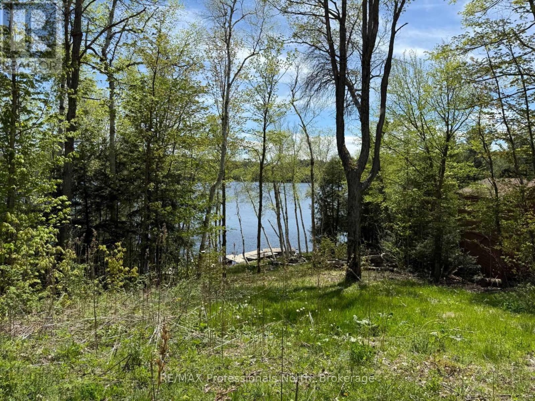 2612 Wilkinson Road, Kennisis Lake
