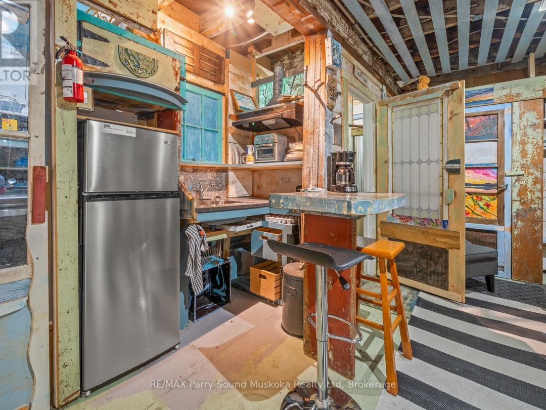 47 GIBSON STREET, Parry Sound