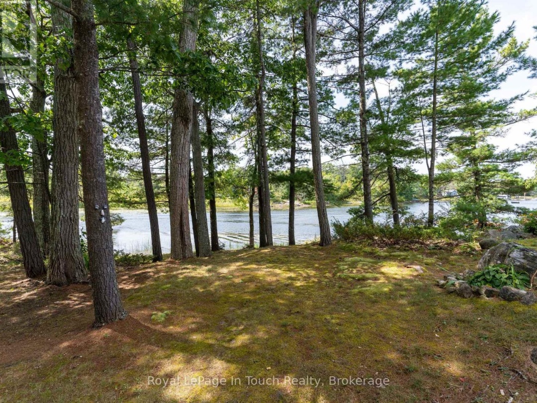 2 Island 860, Georgian Bay