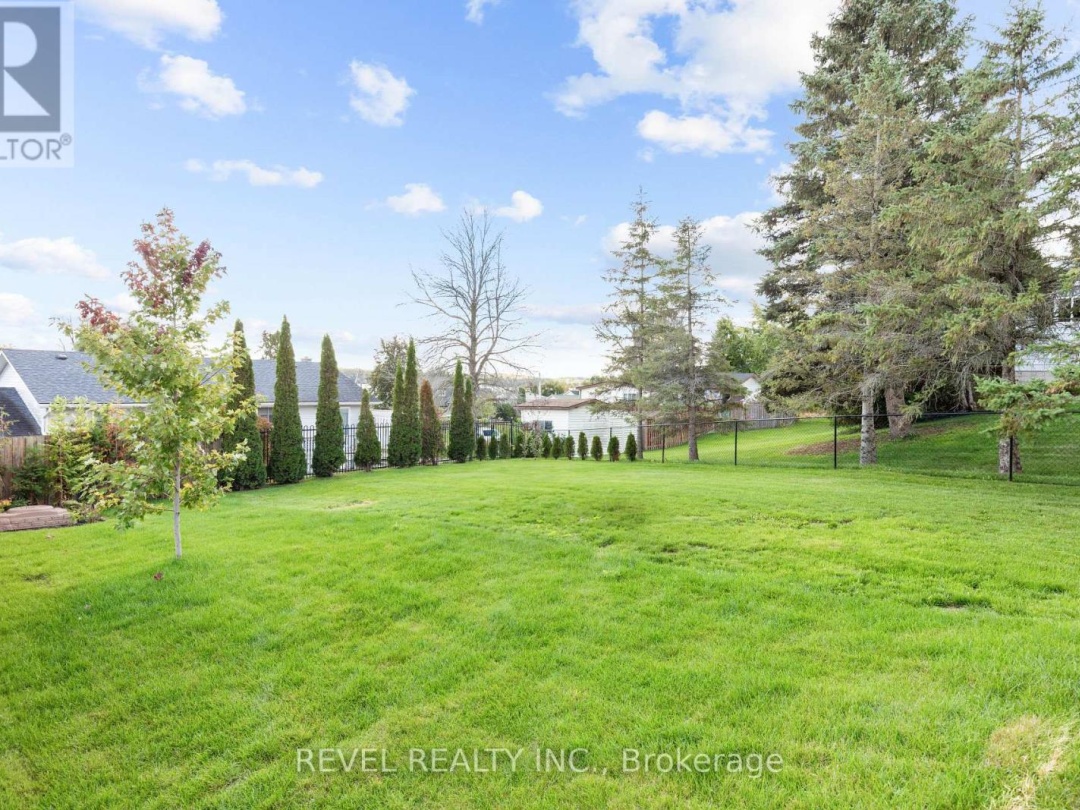 11 MARSH CREEK ROAD, 