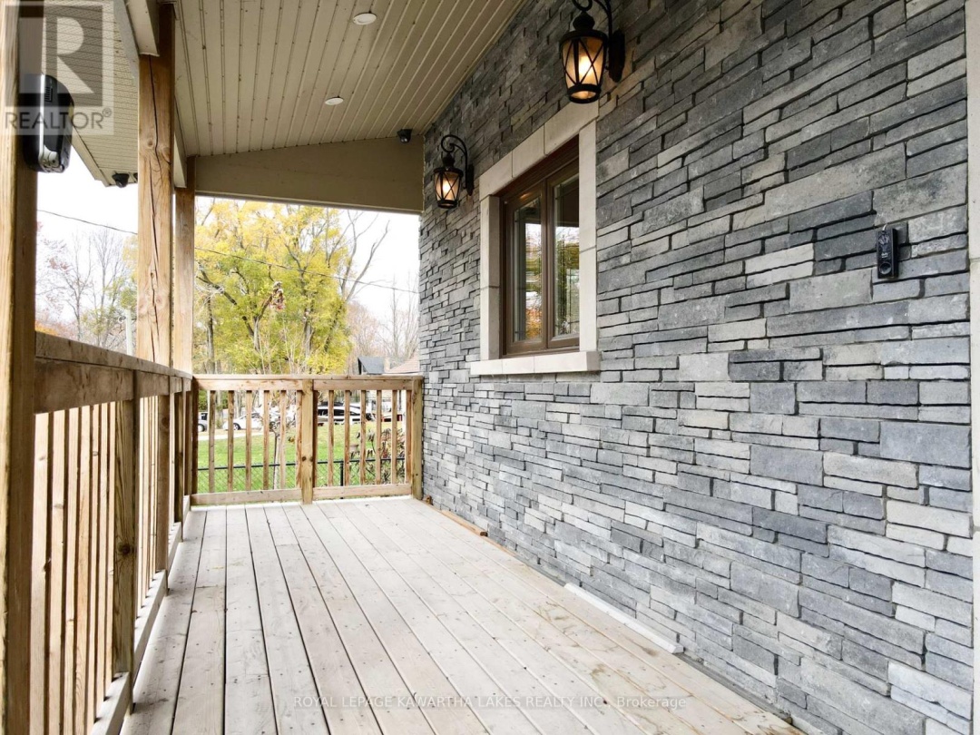 2501 LAKESHORE DRIVE, 