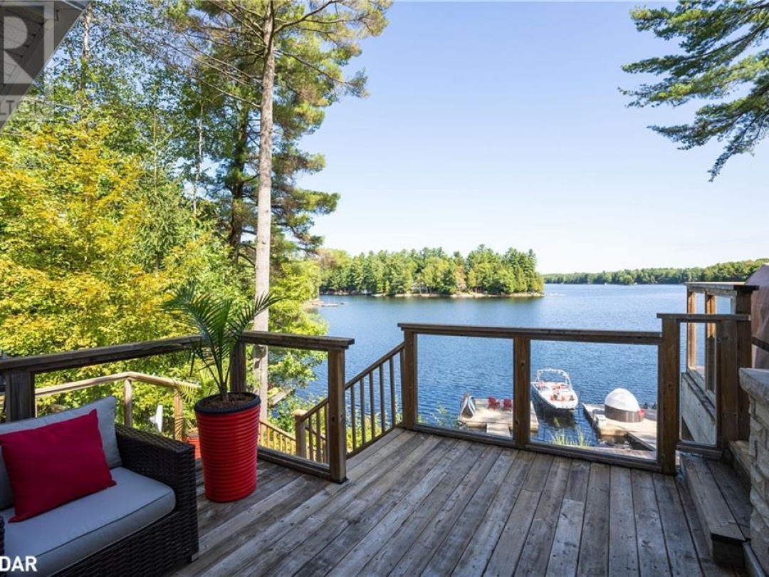 1043 Fortunes Trail, Kushog Lake