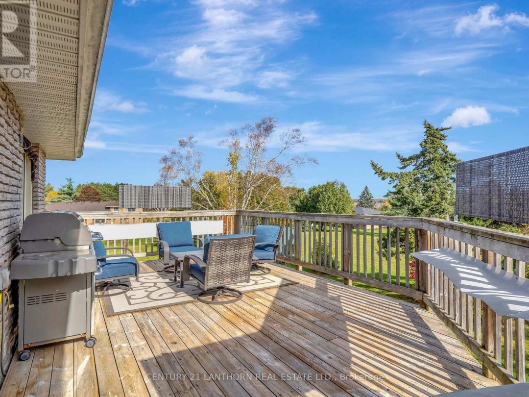 456 OLD SURREY LANE, 