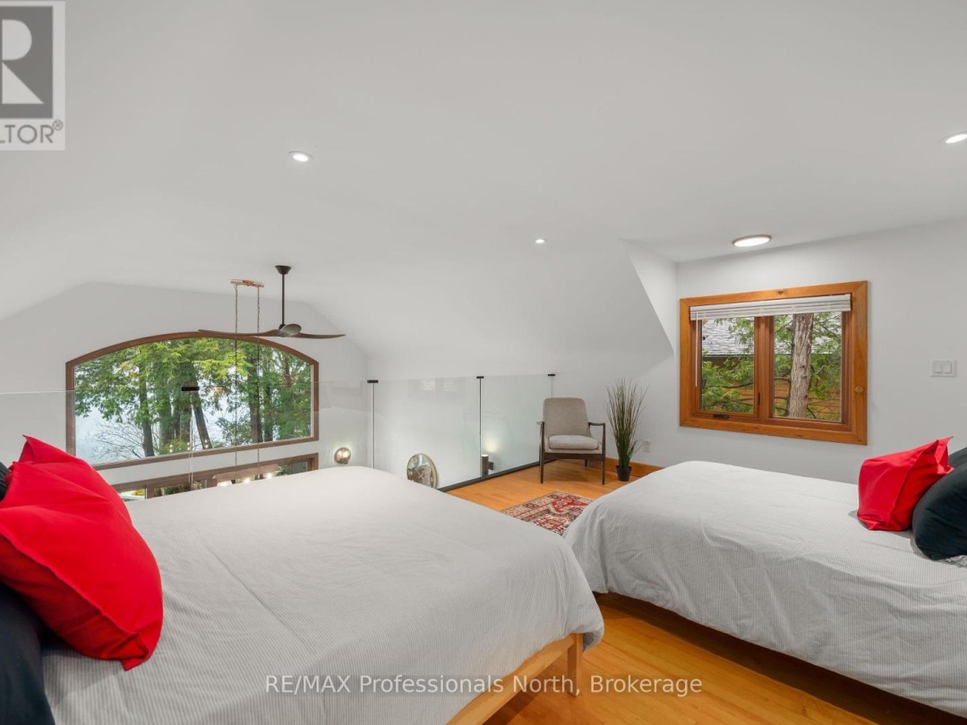 1073 GRASS LAKE ROAD, 