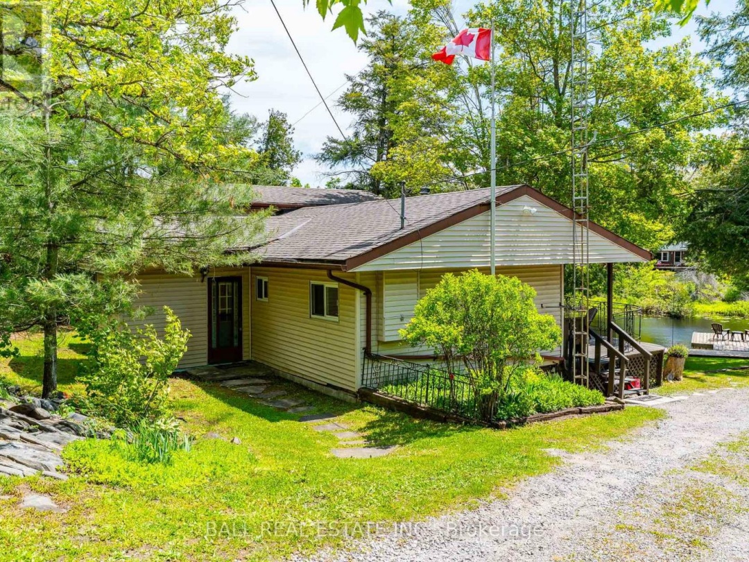 73 SUNSET COURT, Little Bald Lake
