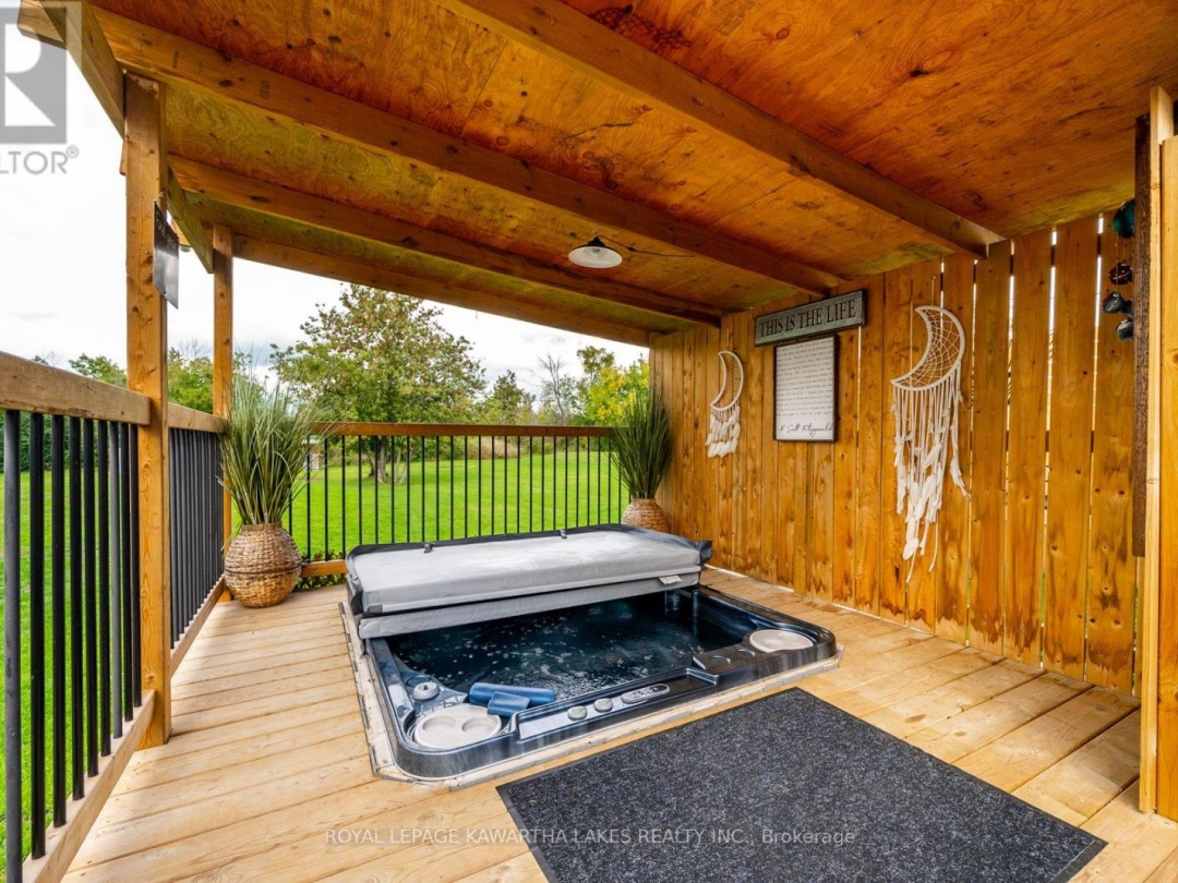 813 COUNTY ROAD 121 ROAD, 
