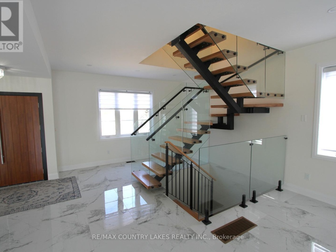 20A Hargrave Road, Mitchell Lake