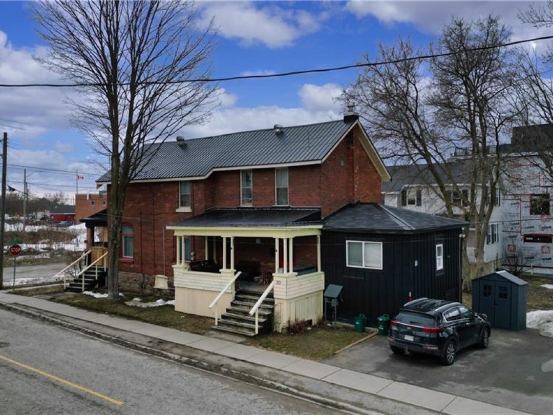 113 Colborne Street E, Orillia