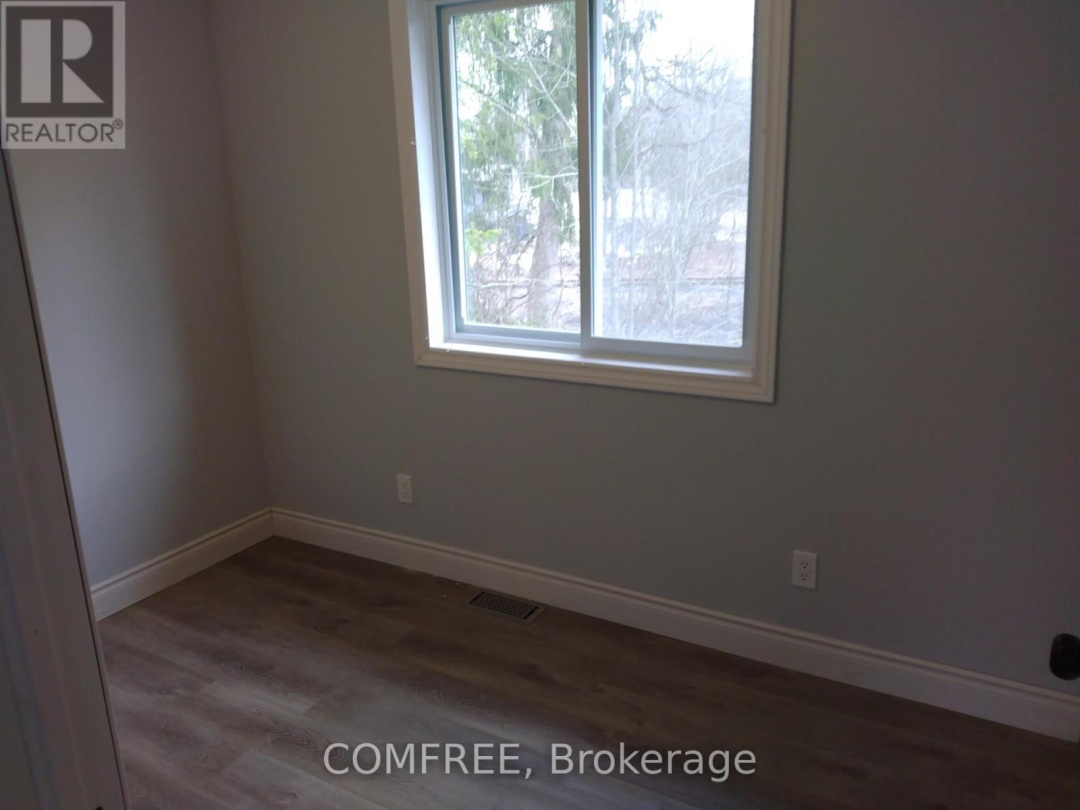 7177 Beach Drive, Ramara