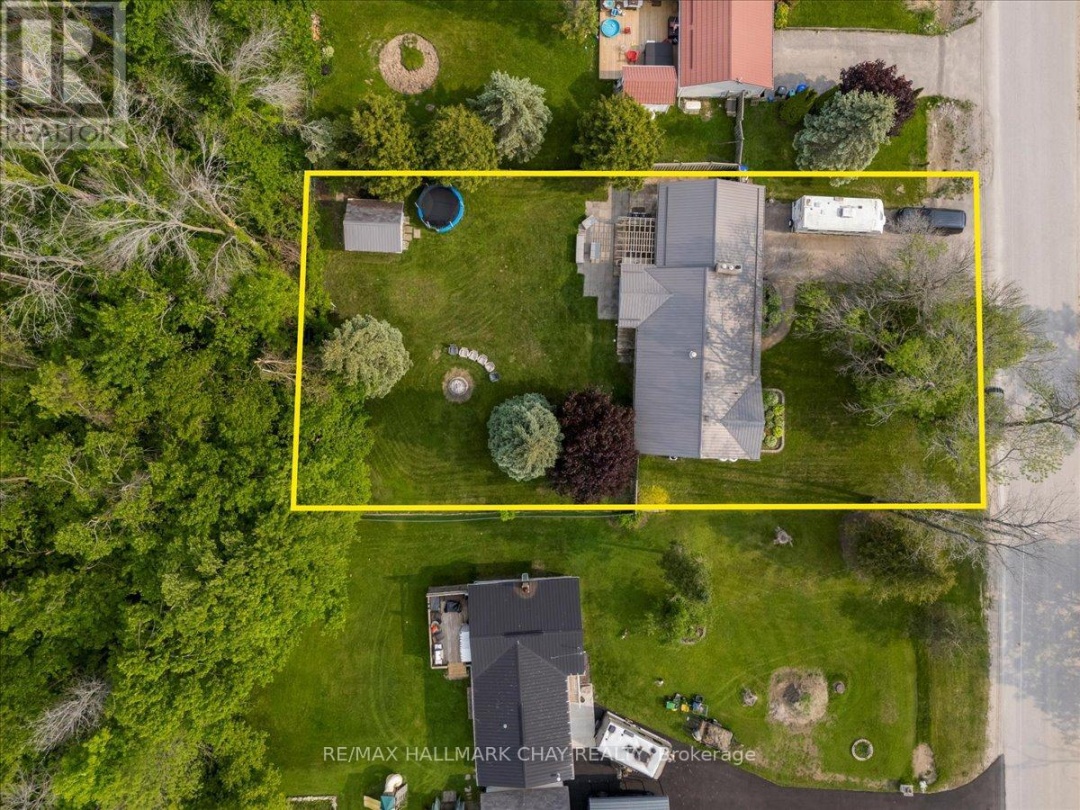 4049 Bayview Avenue, Ramara