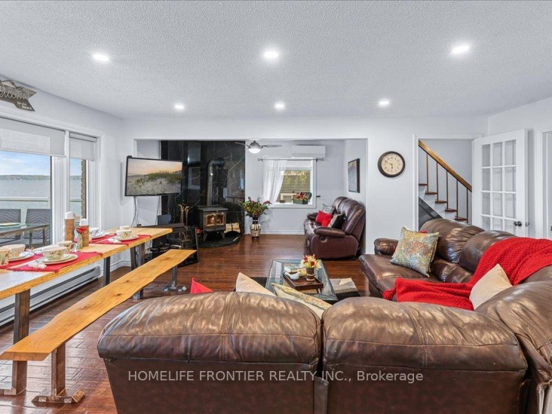 6 LAKEVIEW PARK ROAD, 