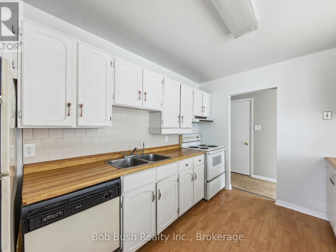 10596 12 Highway, Oro-Medonte