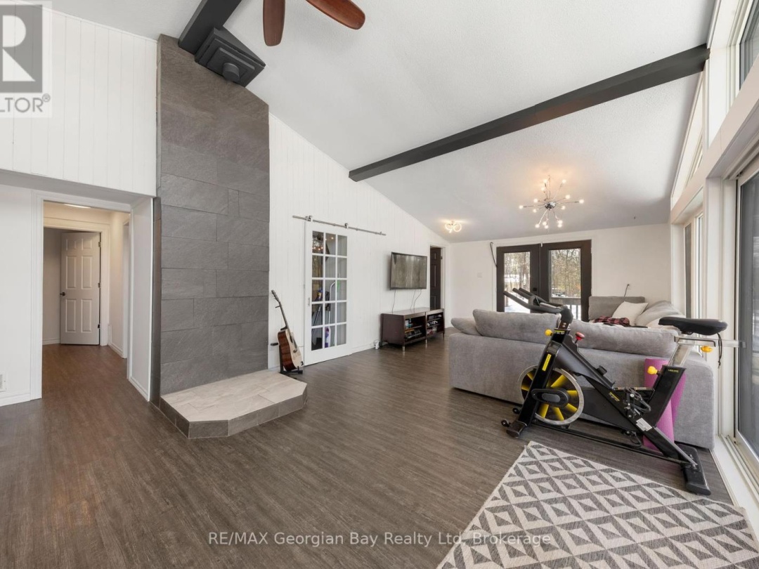 1745 TWIN OAKS CRESCENT, Matchedash 