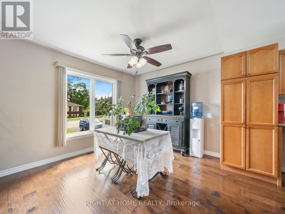 401 GRENVILLE AVENUE, 