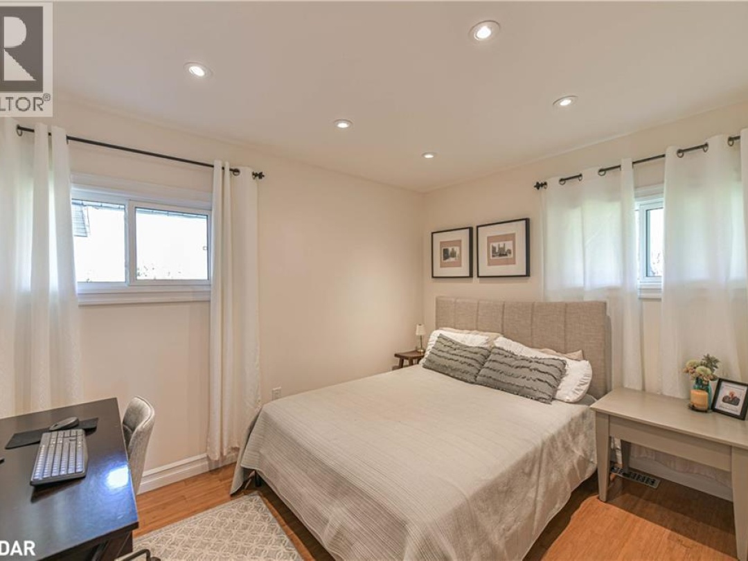 8222 COUNTY RD 169 Road, 