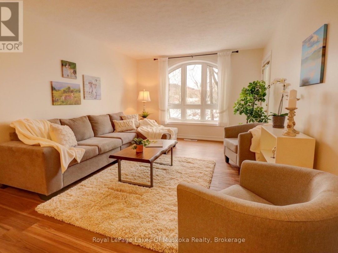 104 35 Dairy Lane, Lake Muskoka
