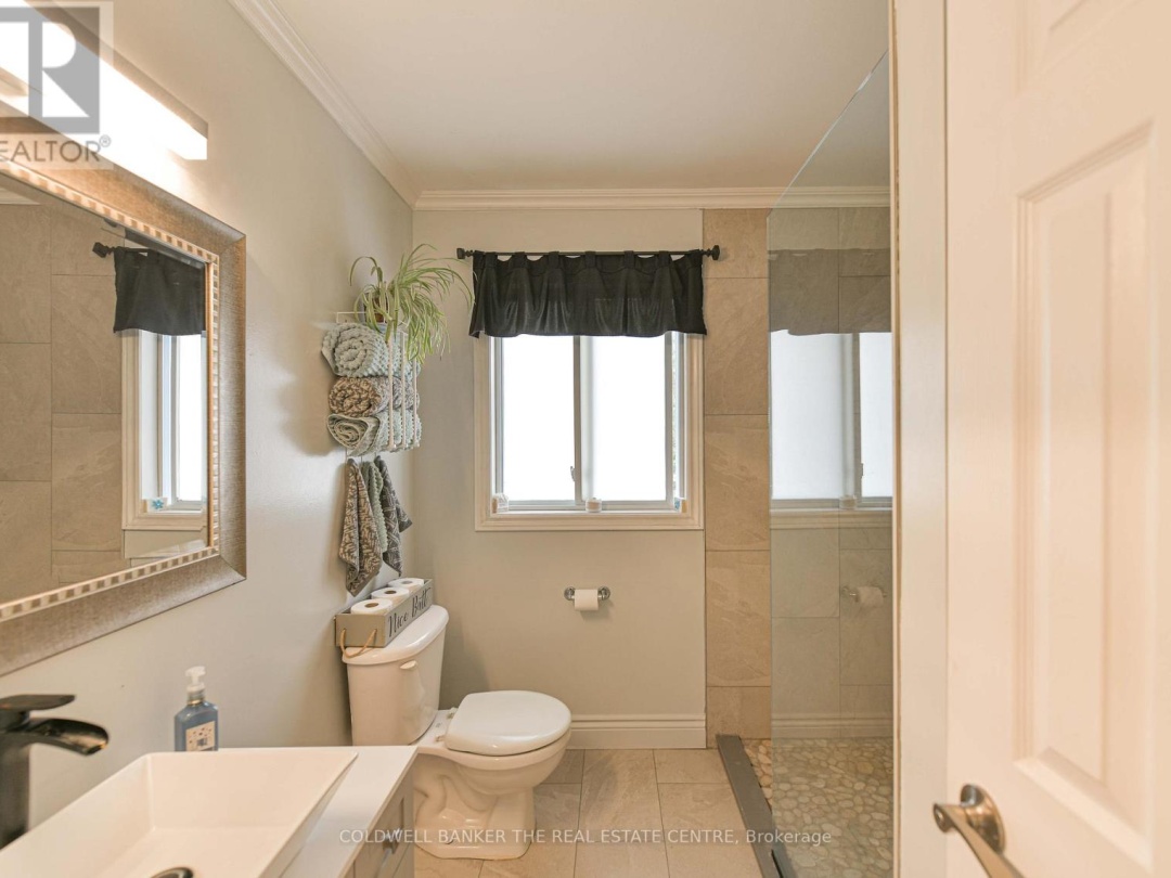 1670 FAIRGROUNDS ROAD, 