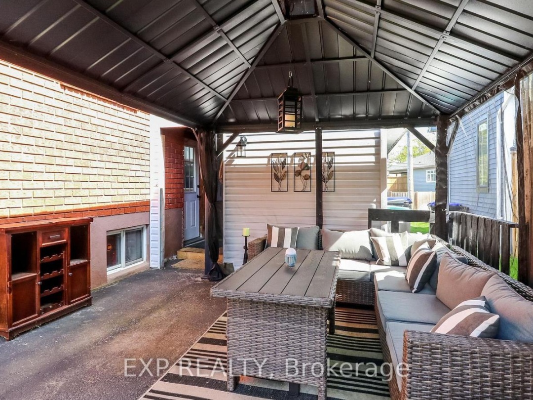 5 BOURGEOIS BEACH ROAD, 