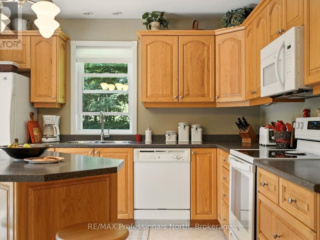 1237 WILLIAMSPORT ROAD, 