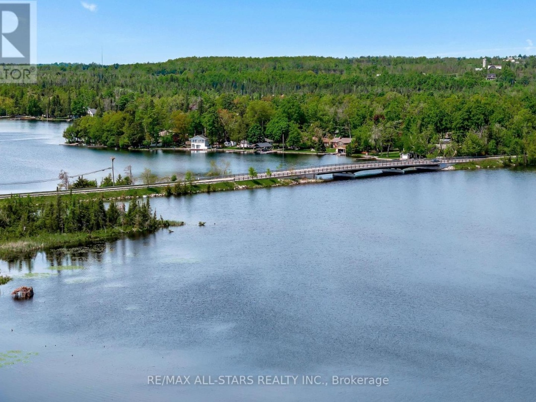 15 Berry Lane, Sturgeon Lake