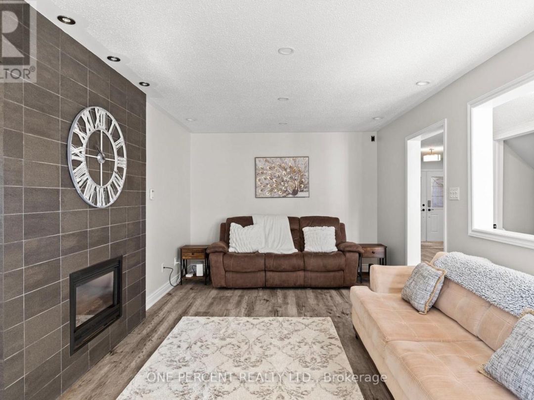 21 BRANDON CRESCENT, 